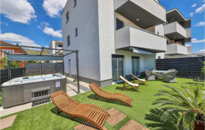 Awesome Apartment In Seget Donji With Kitchen